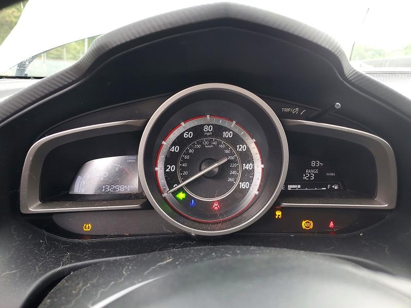 Photo 9 from auction – 2015 MAZDA 3 with VIN JM1BM1U74F1223719
