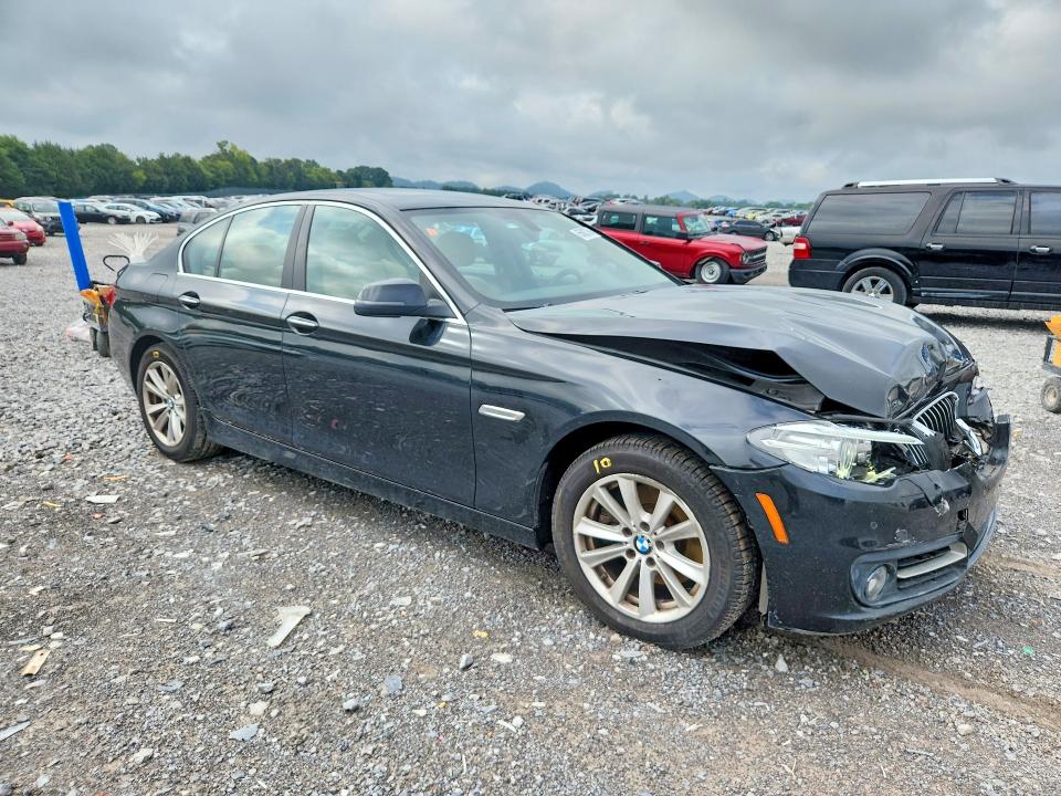 Photo 4 from auction – 2016 BMW 528 with VIN WBA5A7C57GG643236