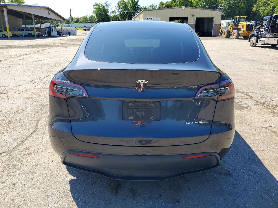 Photo 6 from auction – 2024 TESLA MODEL Y with VIN 7SAYGDEE7RA313670