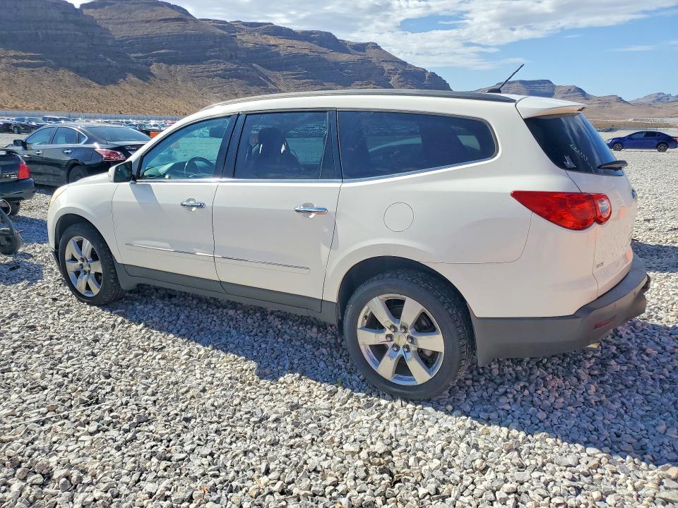 Photo 2 from auction – 2012 CHEVROLET TRAVERSE with VIN 1GNKVLED6CJ234379