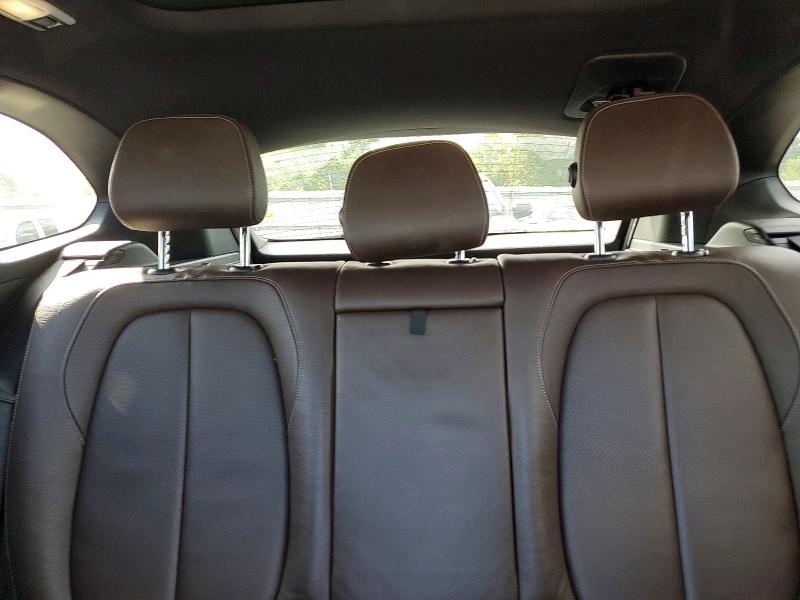 Photo 10 from auction – 2018 BMW X1 with VIN WBXHT3C38J5K25159