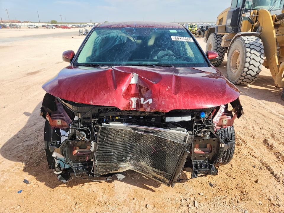 Photo 5 from auction – 2026 KIA CARNIVAL with VIN KNDNB5K35T6601281