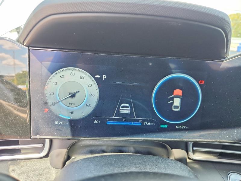 Photo 9 from auction – 2023 HYUNDAI ELANTRA with VIN KMHLS4AG7PU476366