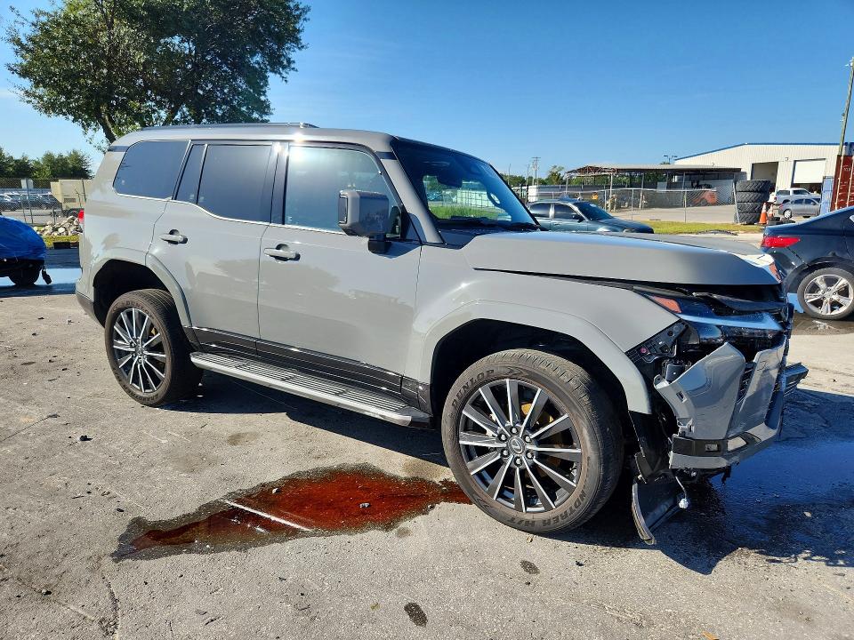 Zdjęcie 4 z aukcji – 2025 LEXUS GX 550 z VIN JTJVBCDXXS5055941