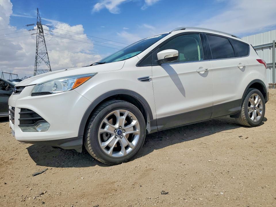 FORD ESCAPE 2016 with VIN 1FMCU0J99GUC59714 - Photo from auction