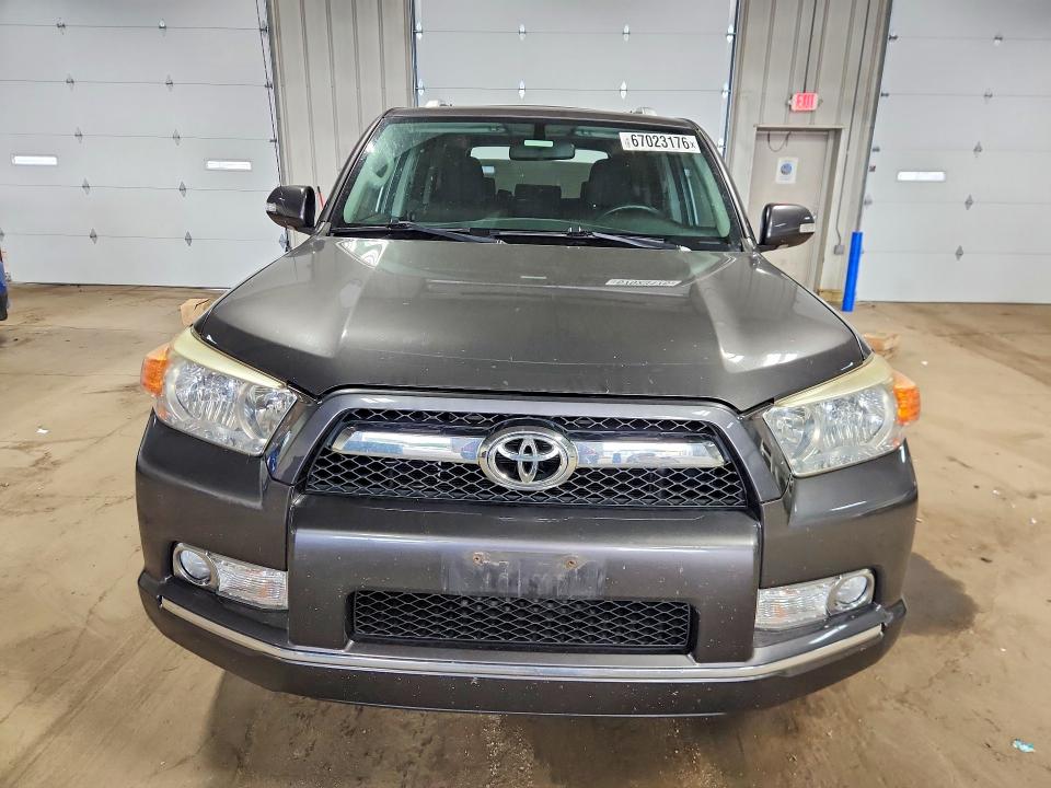 Photo 5 from auction – 2010 TOYOTA 4RUNNER with VIN JTEBU5JRXA5026211