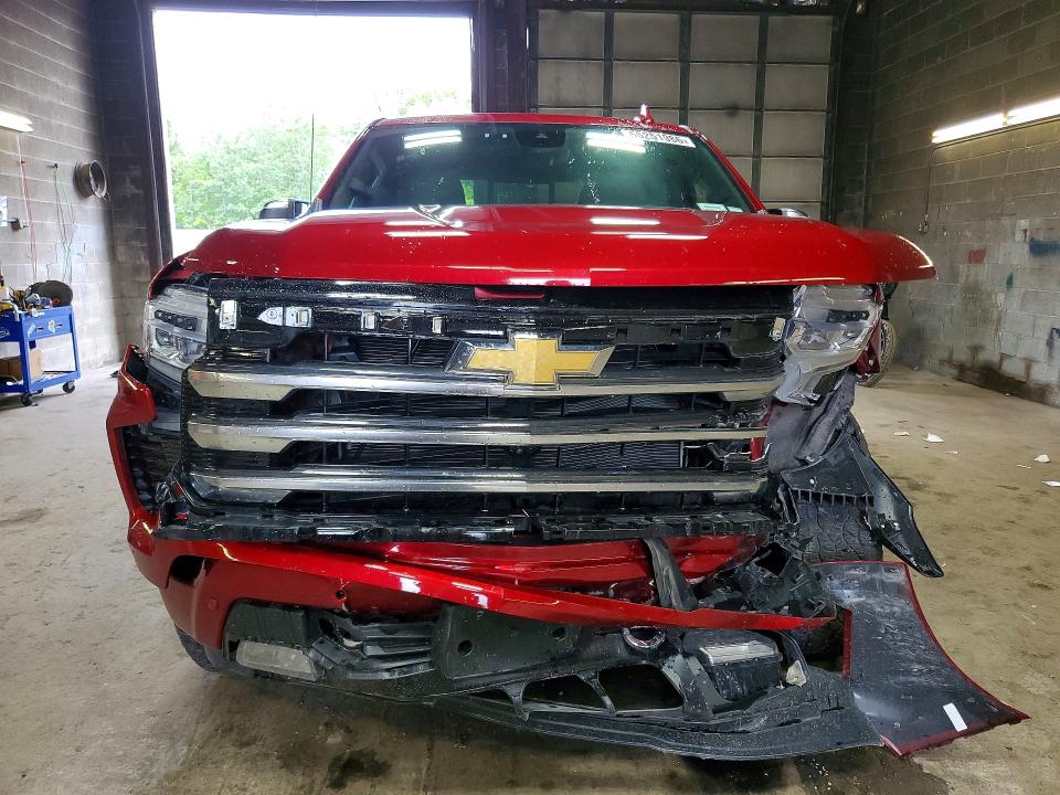 Photo 5 from auction – 2026 CHEVROLET SILVERADO with VIN 1GCUKJEDXTZ150257