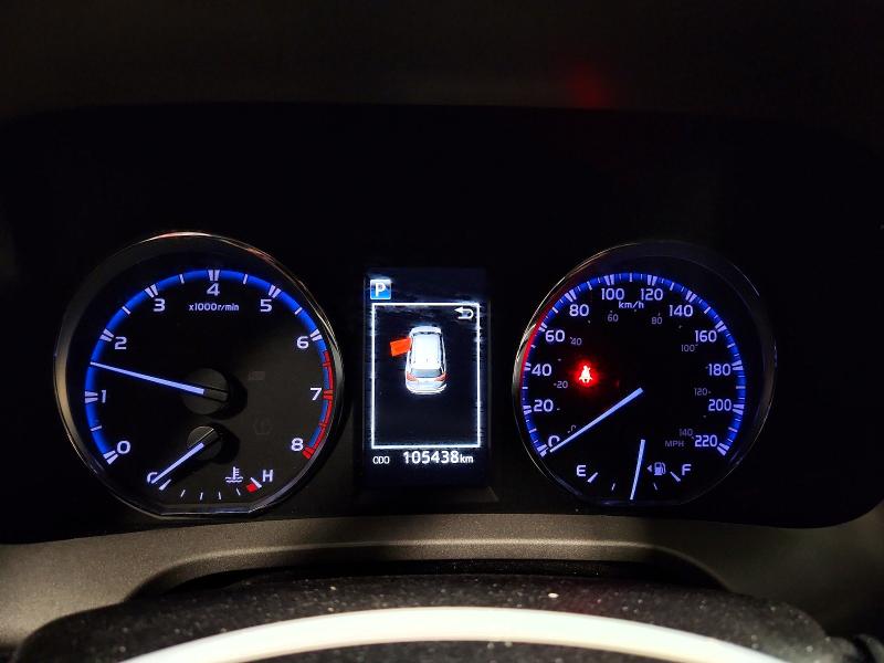 Photo 9 from auction – 2018 TOYOTA RAV4 with VIN 2T3BFREV3JW853229