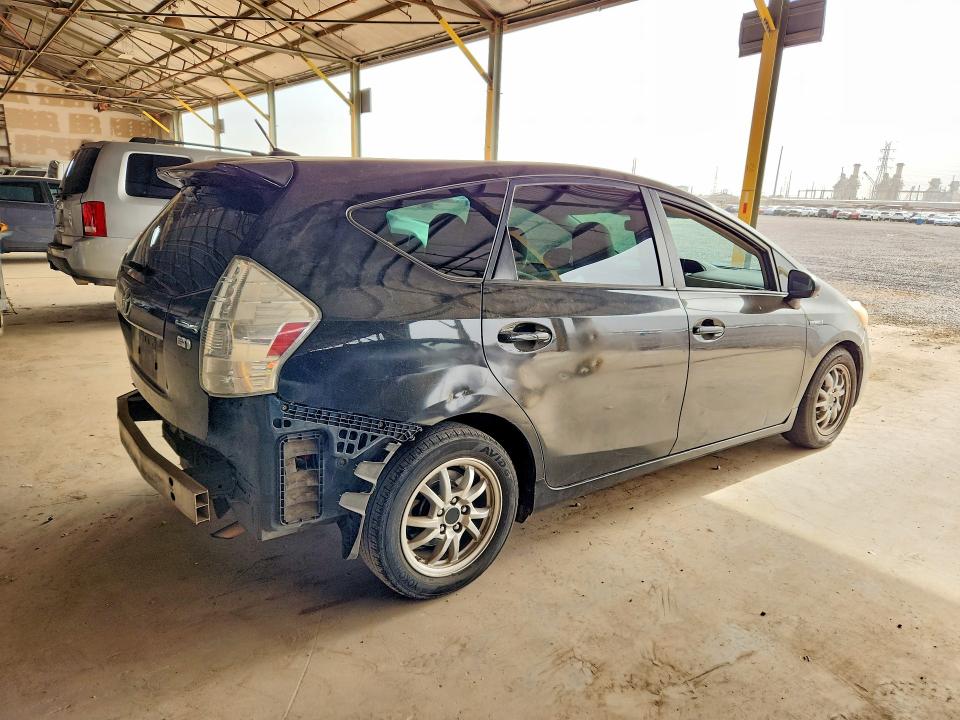 Photo 3 from auction – 2012 TOYOTA PRIUS V with VIN JTDZN3EU6C3033481