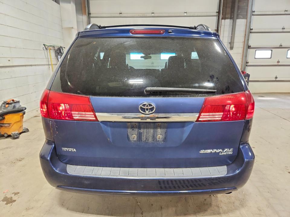 Photo 6 from auction – 2005 TOYOTA SIENNA with VIN 5TDZA22C05S270146