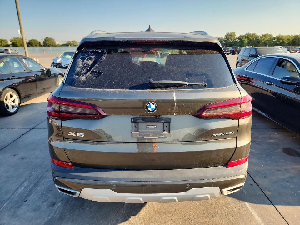Photo 6 from auction – 2022 BMW X5 with VIN 5UXCR6C0XN9M82155
