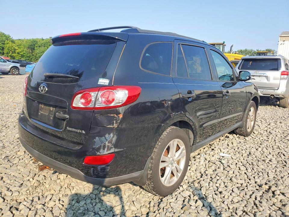 Photo 3 from auction – 2011 HYUNDAI SANTA FE with VIN 5XYZH4AG8BG030671