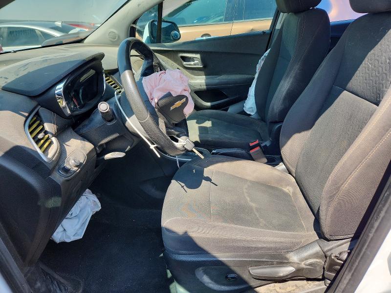 Photo 7 from auction – 2017 CHEVROLET TRAX with VIN KL7CJKSB2HB228860