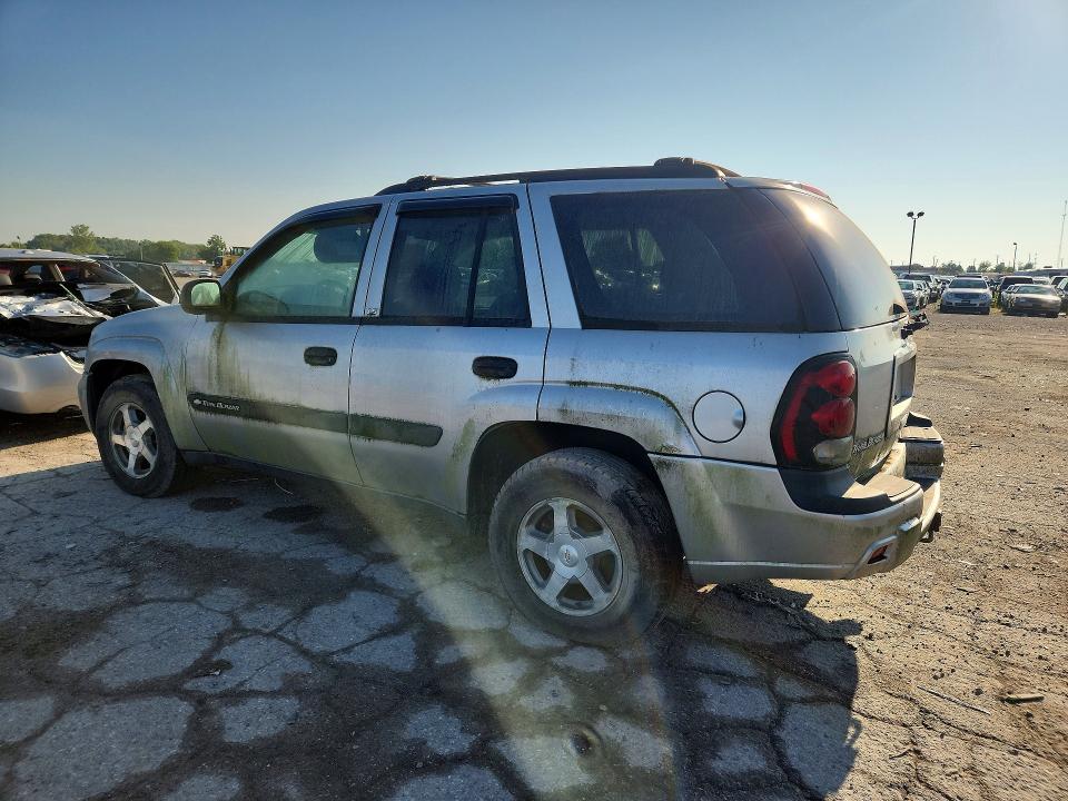 Photo 2 from auction – 2004 CHEVROLET TRAILBLAZER with VIN 1GNDT13S842412681