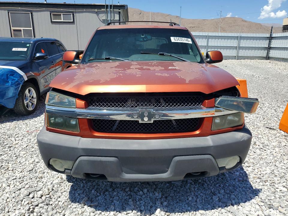 Photo 5 from auction – 2003 CHEVROLET AVALANCHE with VIN 3GNEK13T73G165496