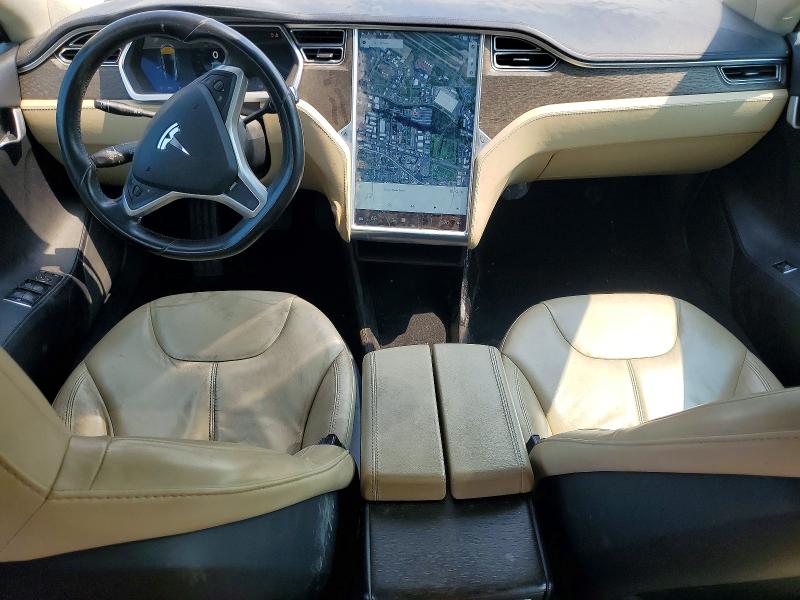 Photo 8 from auction – 2013 TESLA MODEL S with VIN 5YJSA1CN6DFP18324