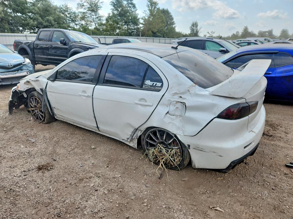 Photo 2 from auction – 2015 MITSUBISHI LANCER with VIN JA32W7FV6FU027710