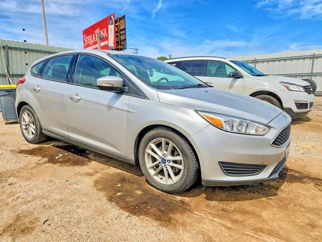 Photo 4 from auction – 2016 FORD FOCUS with VIN 1FADP3K26GL289154
