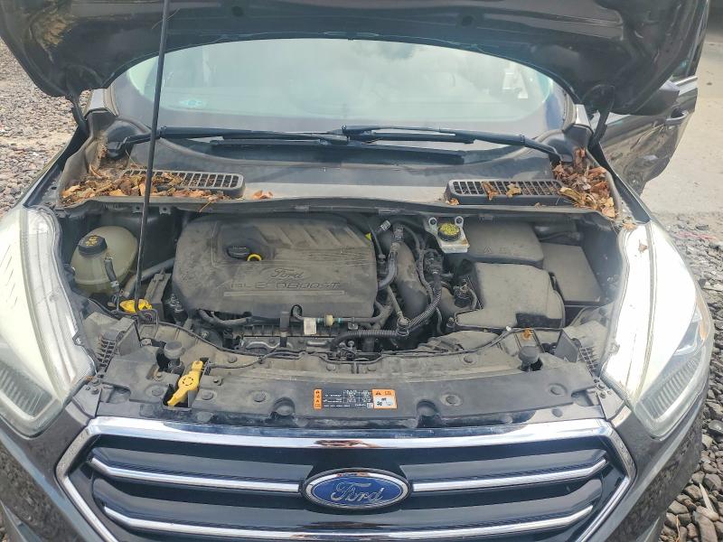 Foto 12 de la subasta – 2017 FORD ESCAPE con VIN 1FMCU9GD5HUD32806