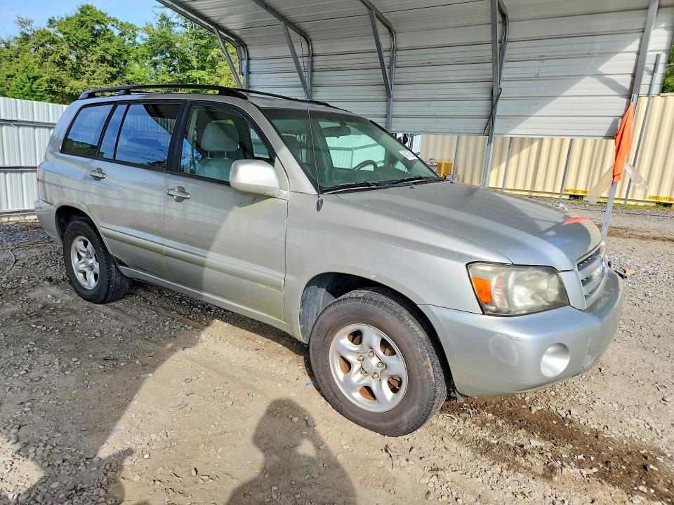 Photo 4 from auction – 2005 TOYOTA HIGHLANDER with VIN JTEGD21A750120256