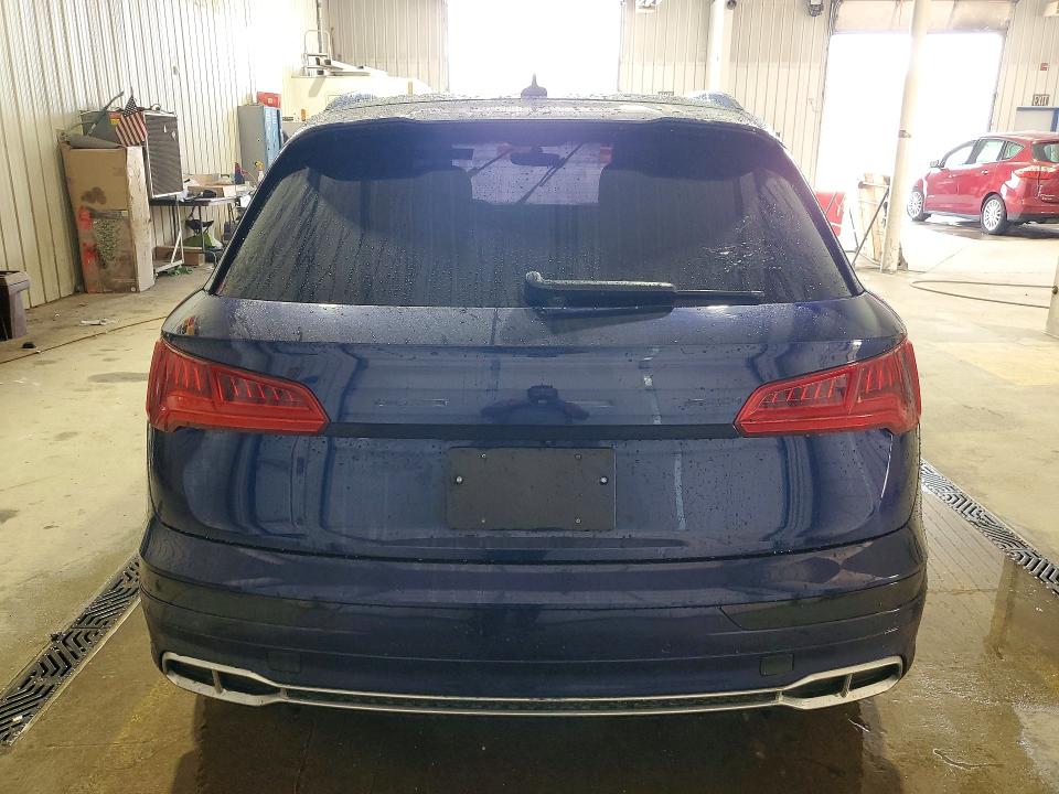 Photo 6 from auction – 2018 AUDI SQ5 with VIN WA1C4AFY0J2029521