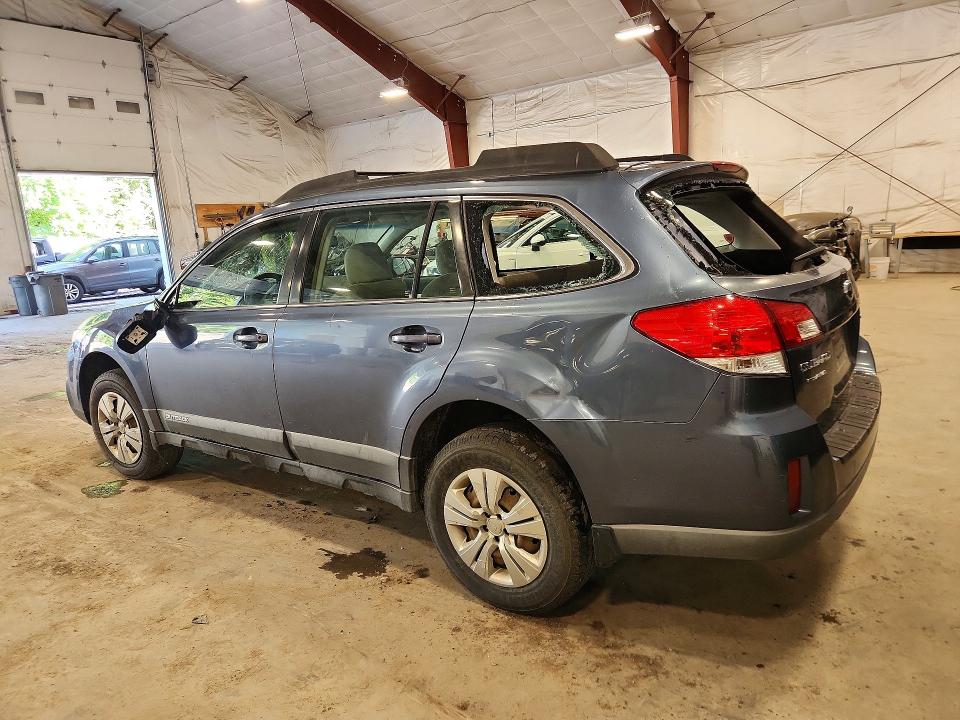 Photo 2 from auction – 2014 SUBARU OUTBACK with VIN 4S4BRCAC4E3203015