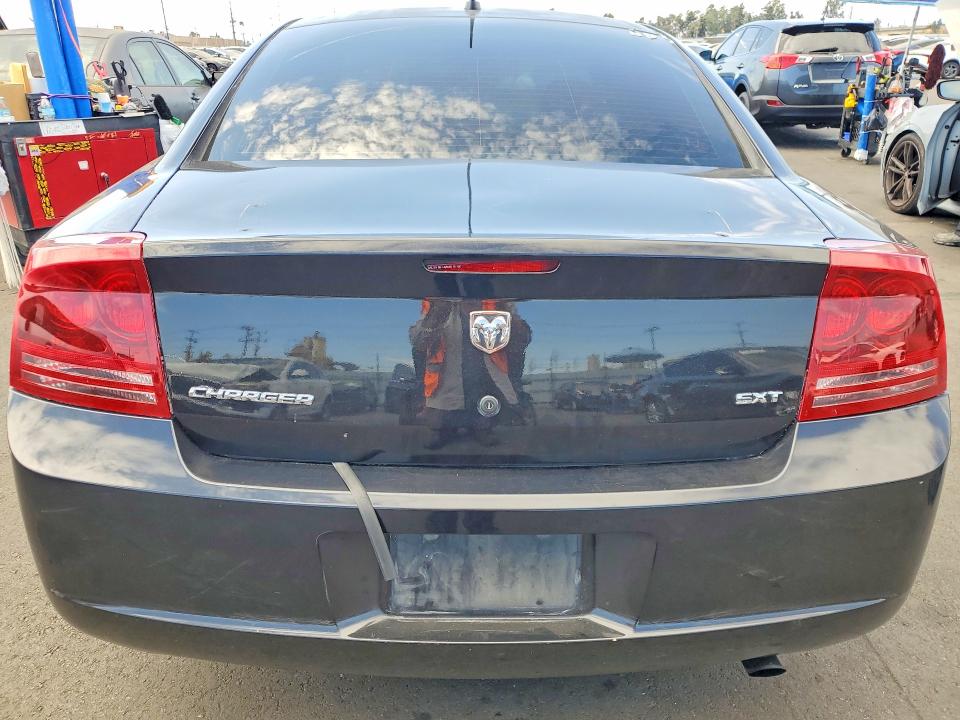 Photo 6 from auction – 2008 DODGE CHARGER with VIN 2B3KA33G88H160149