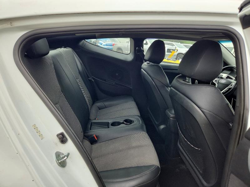 Photo 10 from auction – 2015 HYUNDAI VELOSTER with VIN KMHTC6AD2FU221234
