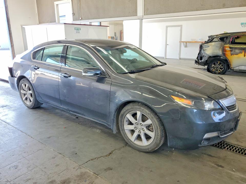 Photo 4 from auction – 2014 ACURA TL with VIN 19UUA8F2XEA006025