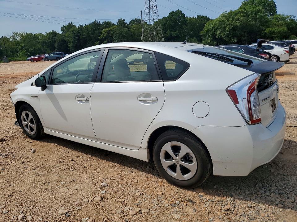Photo 2 from auction – 2014 TOYOTA PRIUS with VIN JTDKN3DUXE0360375