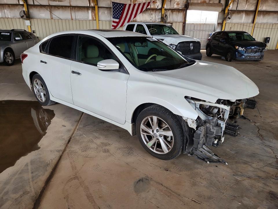 Photo 4 from auction – 2013 NISSAN ALTIMA with VIN 1N4AL3AP8DN517764