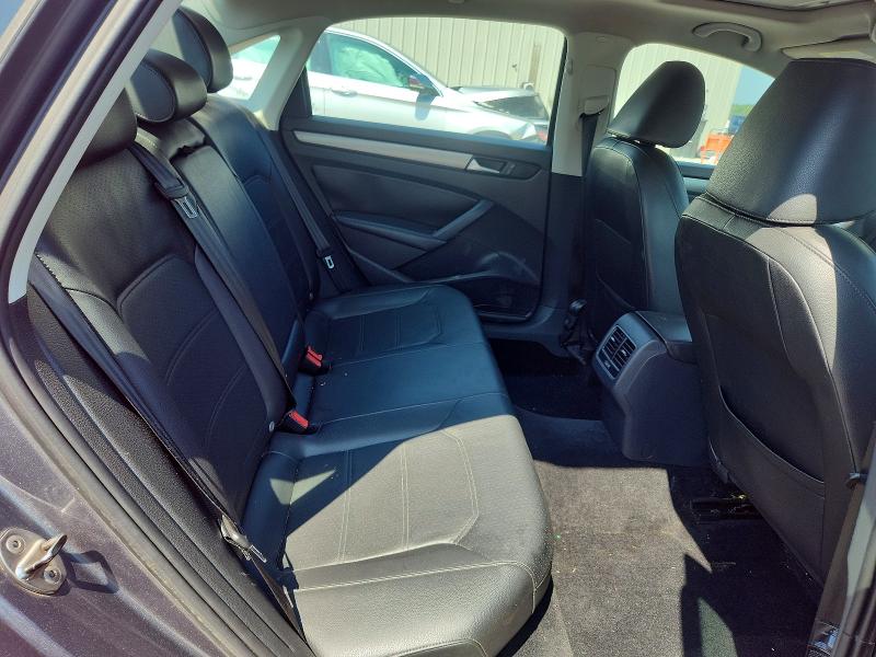 Photo 10 from auction – 2014 VOLKSWAGEN PASSAT with VIN 1VWBS7A30EC118895
