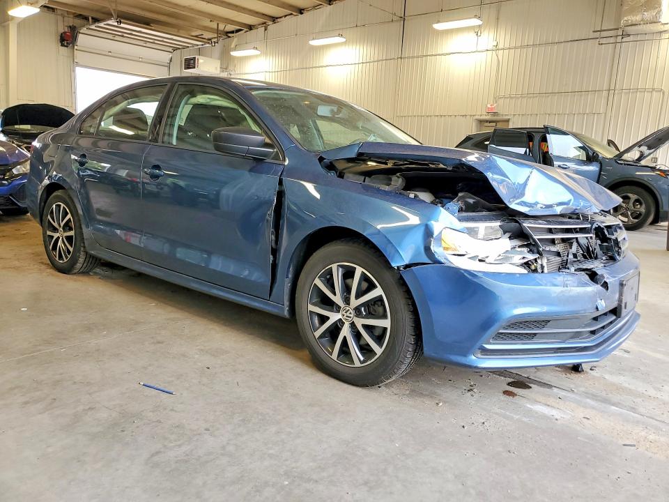 Photo 4 from auction – 2016 VOLKSWAGEN JETTA with VIN 3VWD67AJ5GM402052