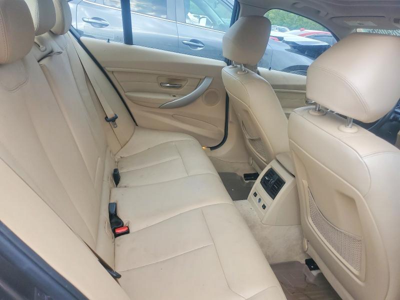 Photo 10 from auction – 2013 BMW 328 with VIN WBA3B5C55DF594192