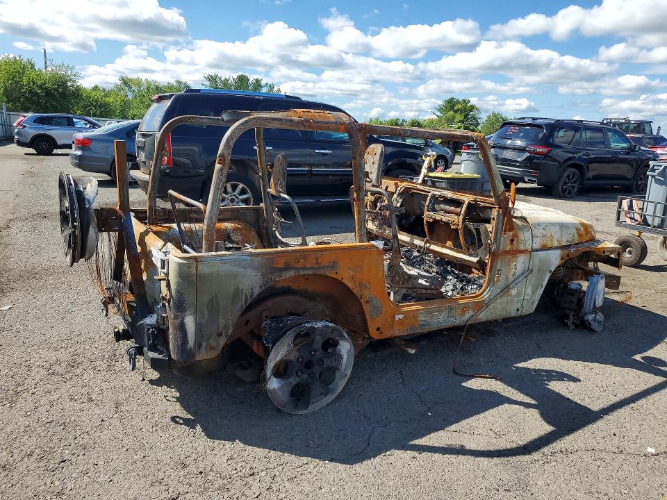 Photo 3 from auction – 2001 JEEP WRANGLER / TJ with VIN 1J4FA59S41P334222