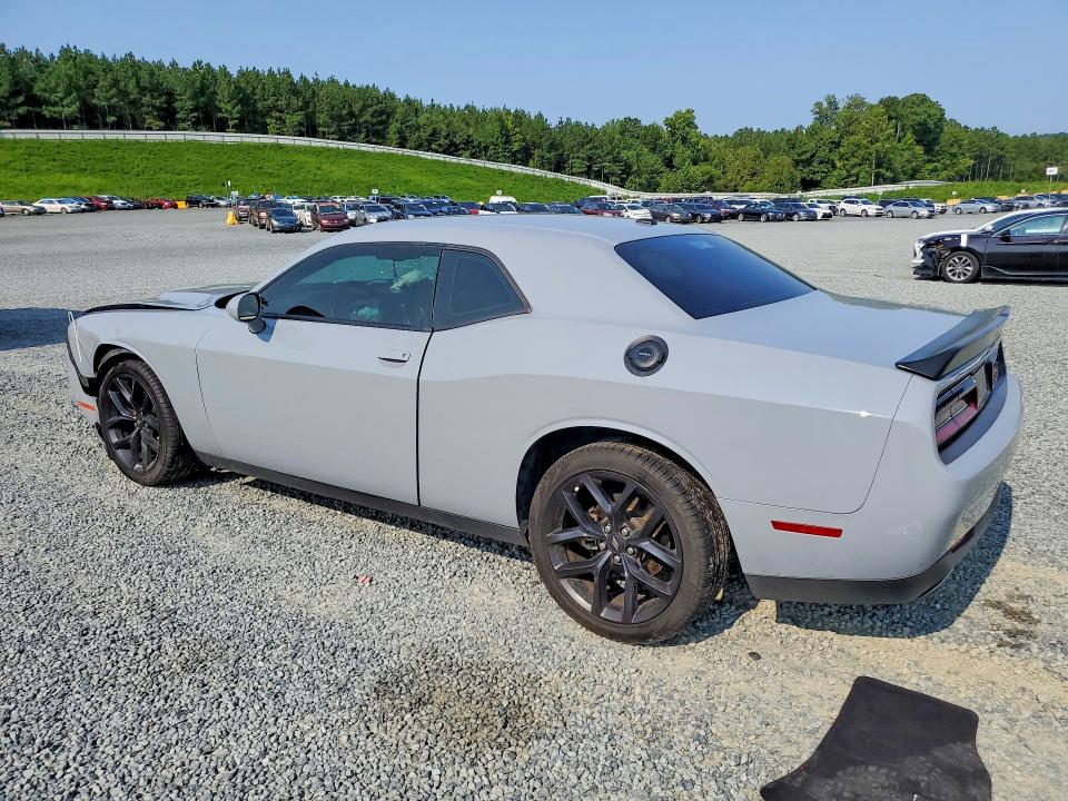 Снимка 2 от търг – 2022 DODGE CHALLENGER с VIN 2C3CDZAG2NH185225