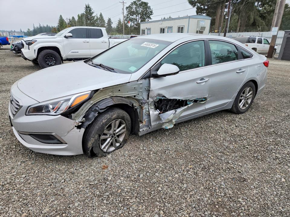 HYUNDAI SONATA 2016 with VIN 5NPE24AFXGH270764 - Photo from auction
