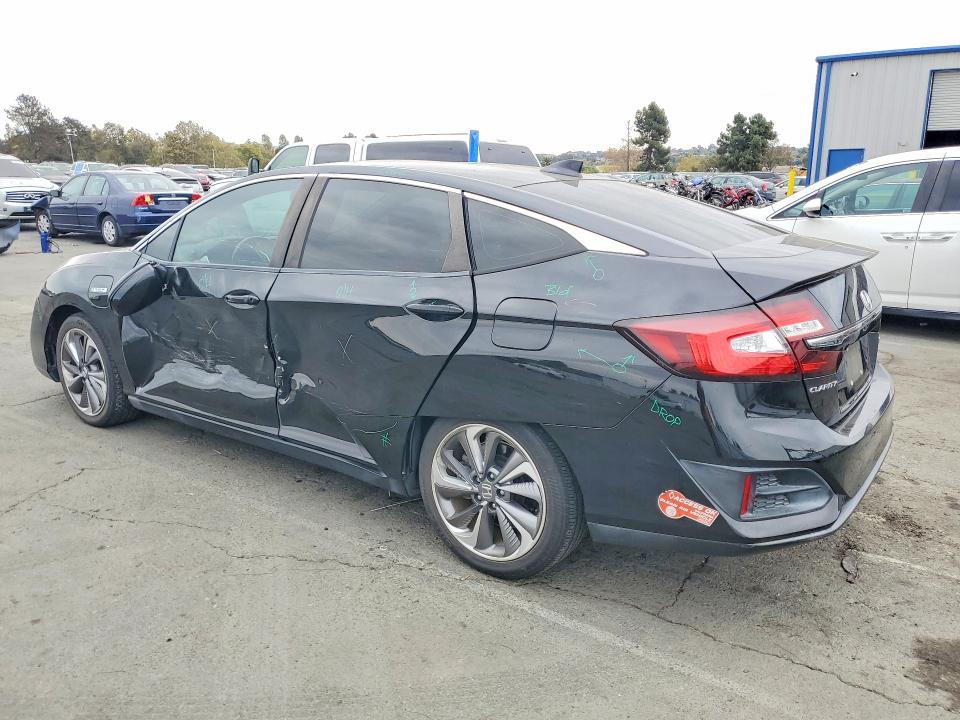 Photo 2 from auction – 2018 HONDA CLARITY with VIN JHMZC5F30JC000799