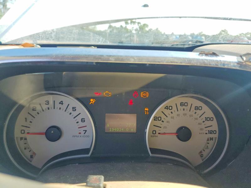 Photo 9 from auction – 2006 FORD EXPLORER with VIN 1FMEU64E26ZA16221