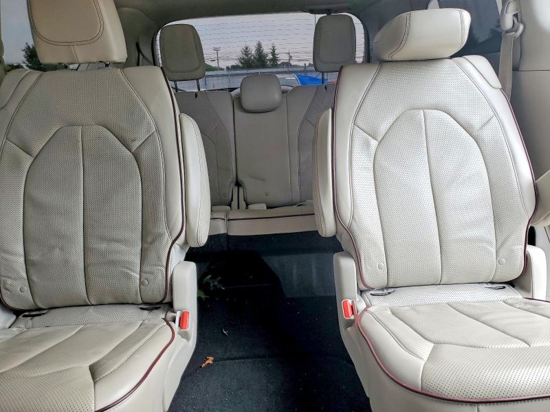 Photo 10 from auction – 2017 CHRYSLER PACIFICA with VIN 2C4RC1GG8HR533111