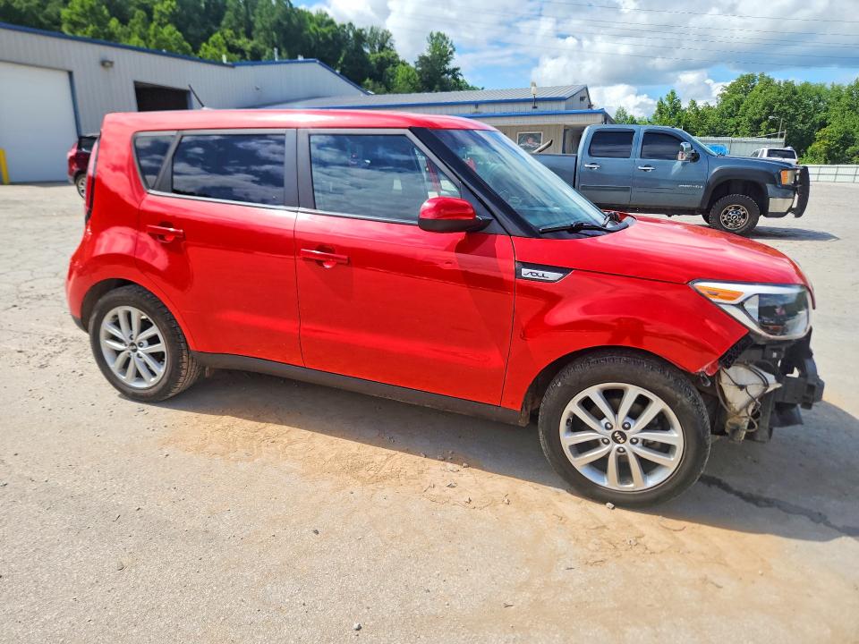 Photo 4 from auction – 2018 KIA SOUL with VIN KNDJP3A50J7555664