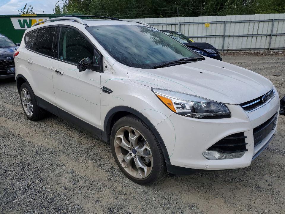 Photo 4 from auction – 2014 FORD ESCAPE with VIN 1FMCU9J98EUD02053