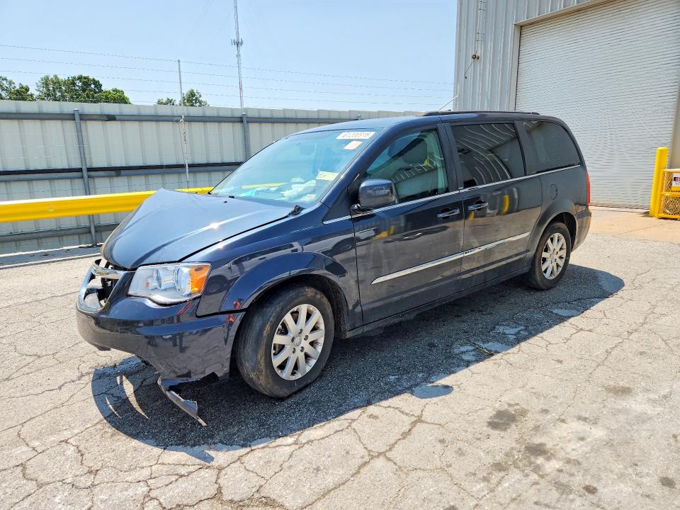 2014 CHRYSLER TOWN & COUNTRY - Търг №61206916
