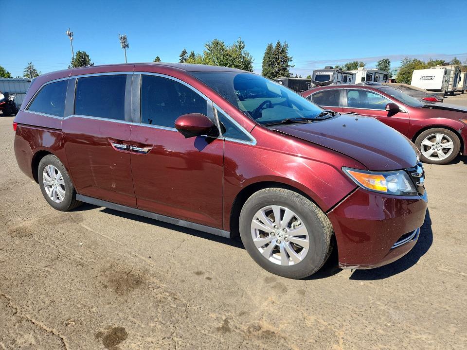 Photo 4 from auction – 2016 HONDA ODYSSEY with VIN 5FNRL5H61GB062202