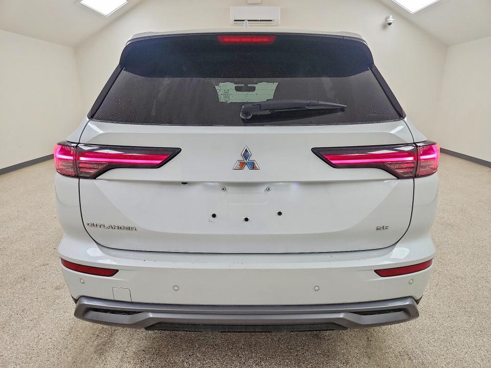 Photo 6 from auction – 2025 MITSUBISHI OUTLANDER with VIN JA4J4VA85SZ026905