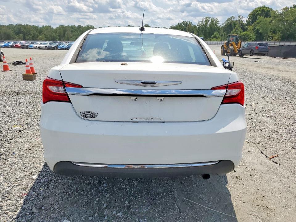 Photo 6 from auction – 2012 CHRYSLER 200 with VIN 1C3CCBBBXCN166746
