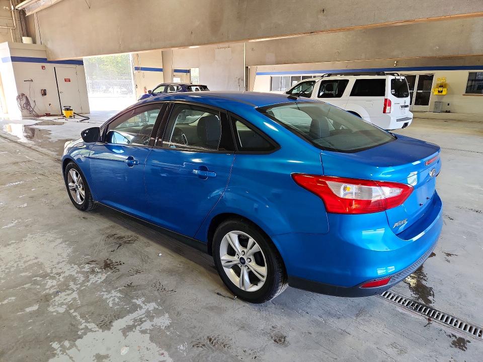 Photo 2 from auction – 2014 FORD FOCUS with VIN 1FADP3F23EL258130