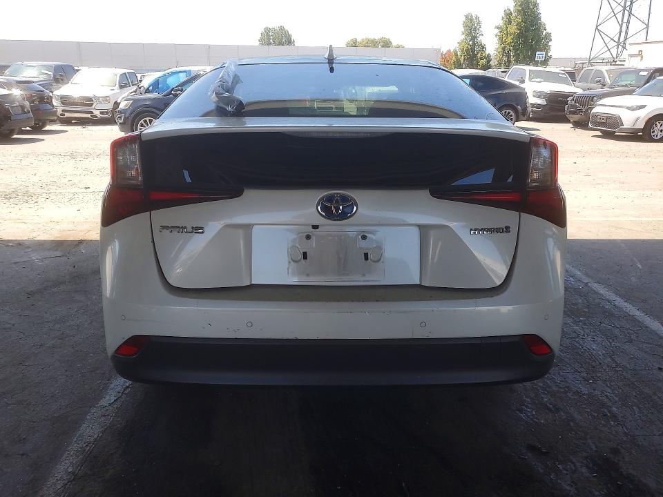 Photo 6 from auction – 2019 TOYOTA PRIUS with VIN JTDKARFU7K3076255