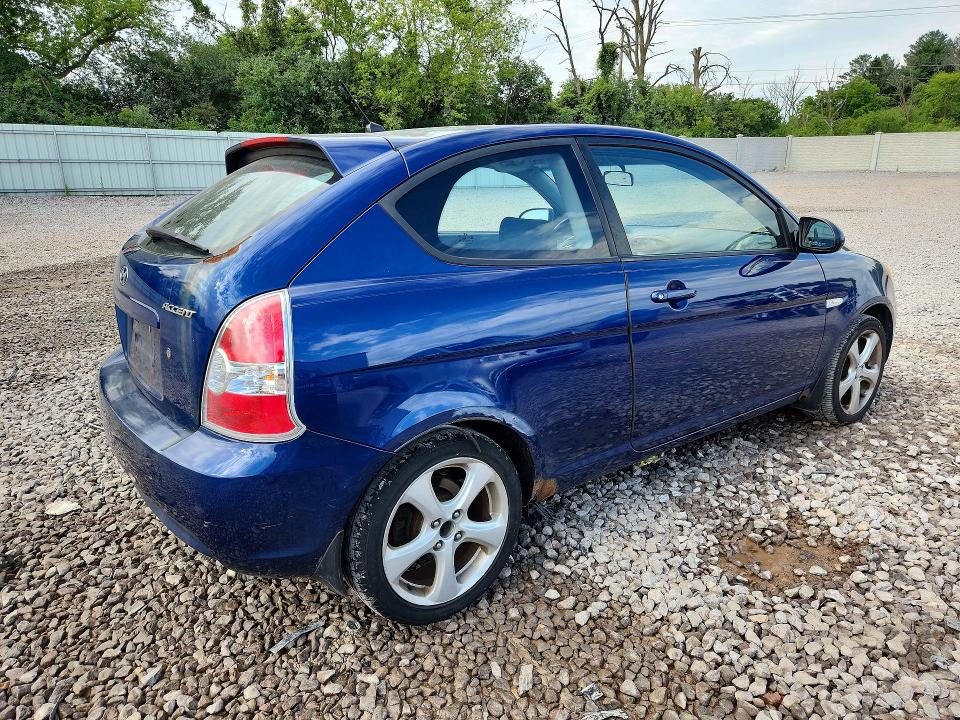 Photo 3 from auction – 2007 HYUNDAI ACCENT with VIN KMHCN36CX7U023883