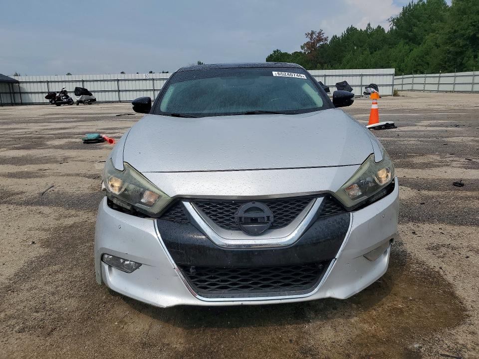 Снимка 5 от търг – 2018 NISSAN MAXIMA с VIN 1N4AA6AP7JC374403